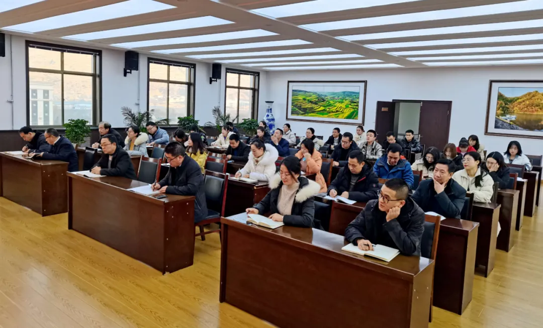 庄浪县人民检察院传达学习中国共产党平凉市第五次代表大会精神
