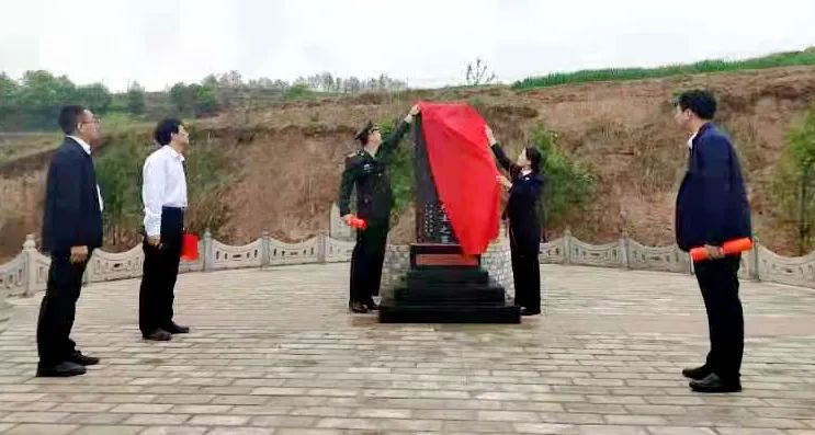 致敬革命英烈 守护战士荣光